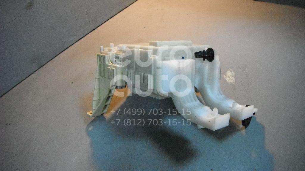 Блок предохранителей для Toyota Yaris 2005-2011 - Фото №1