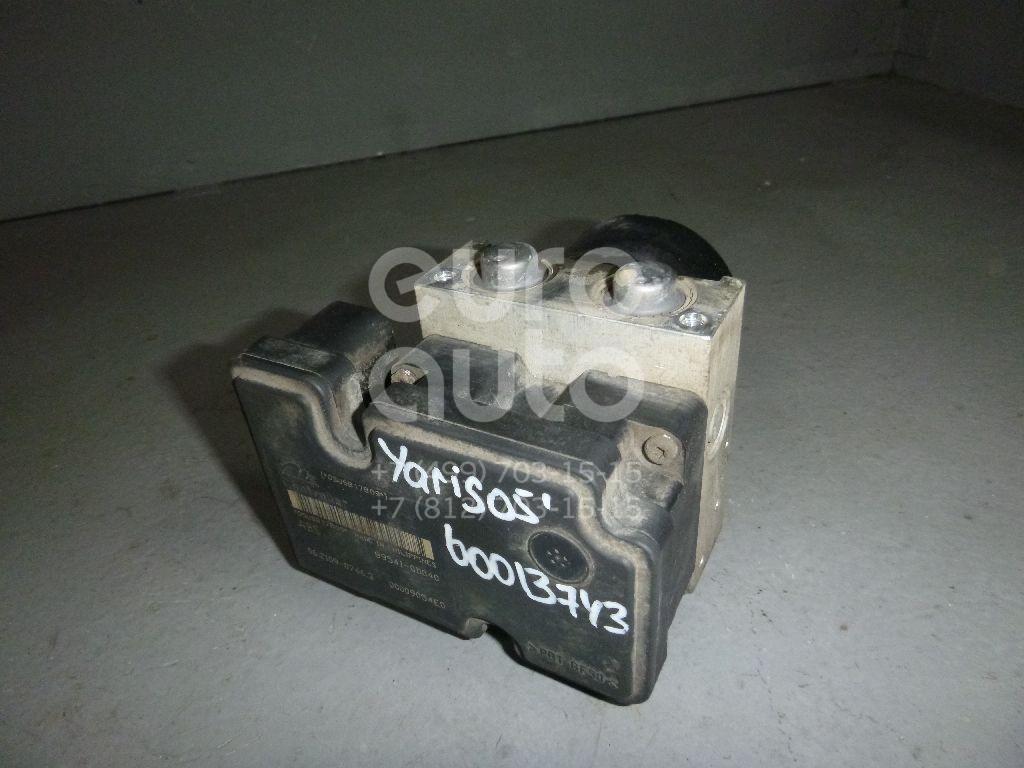 Блок ABS (насос) для Toyota Yaris 2005-2011 - Фото №1