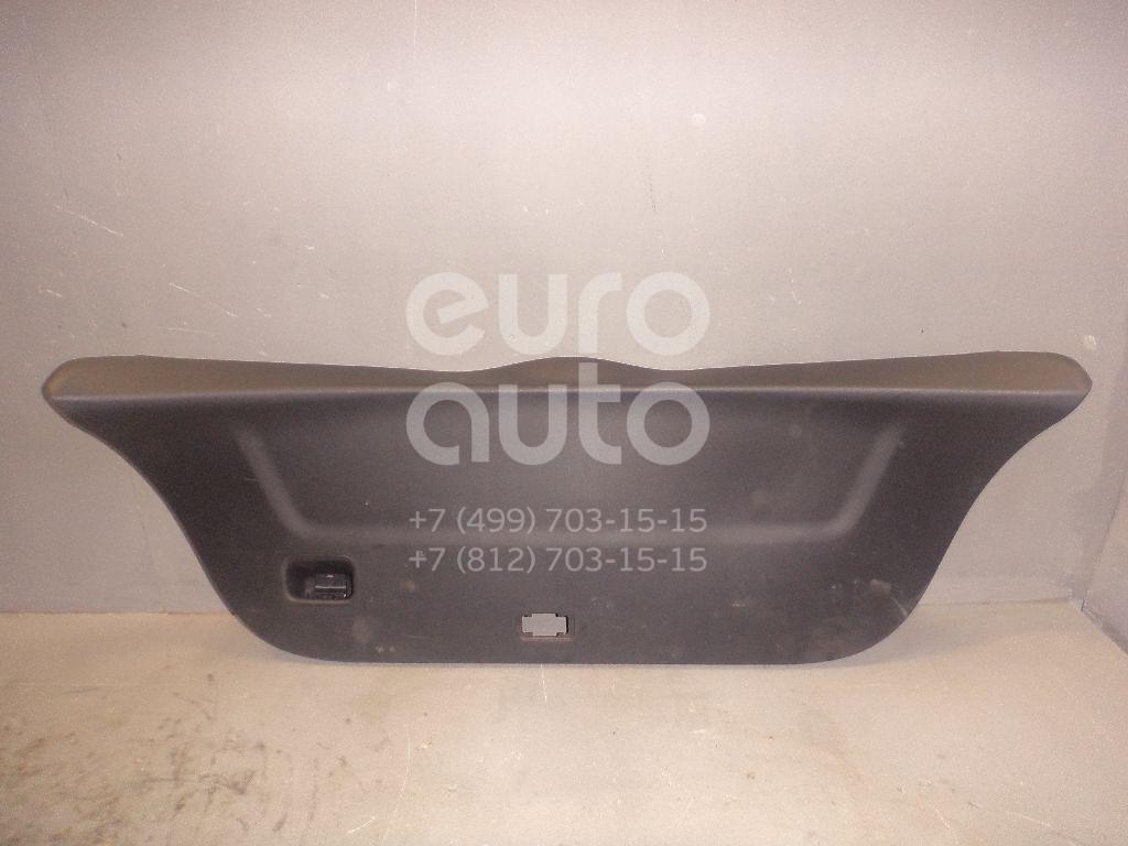 Обшивка двери багажника для Toyota Yaris 2005-2011 - Фото №1