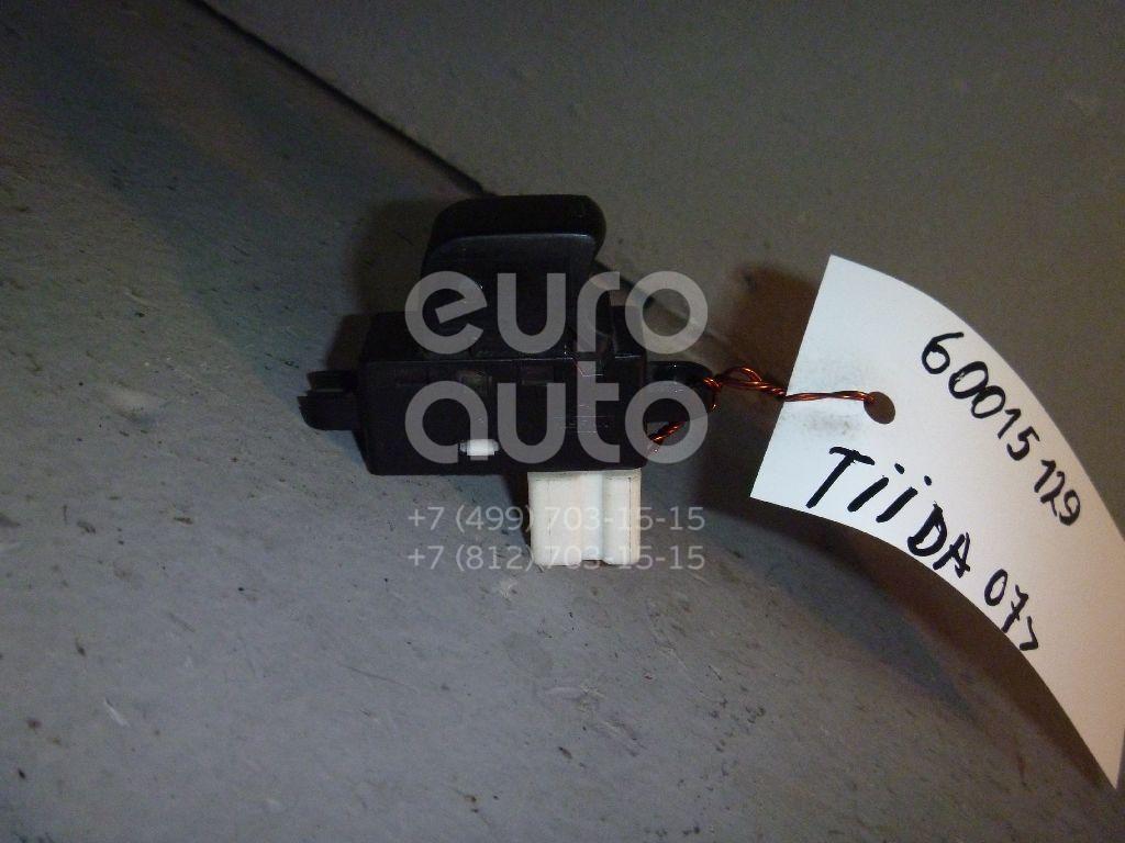Кнопка стеклоподъемника для Nissan Tiida (C11) 2007-2014;Murano (Z50) 2004-2008;Micra (K12E) 2002-2010;CabStar 2008-2011 - Фото №1