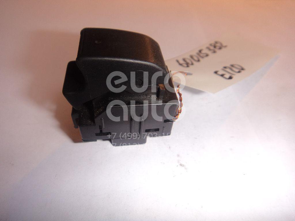 Кнопка стеклоподъемника для Toyota Corolla E12 2001-2006 - Фото №1
