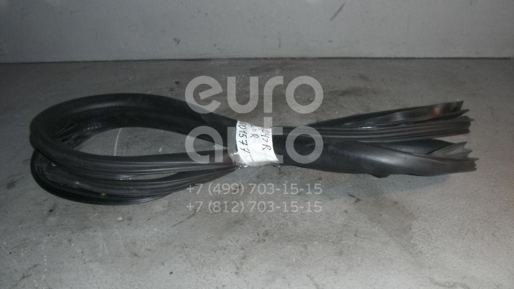 Уплотнитель (внутри) для Volvo S40 2004-2012 - Фото №1