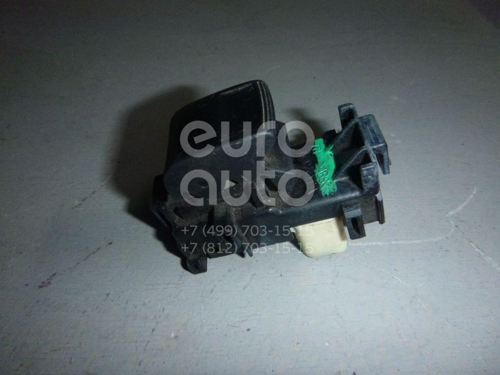 Кнопка стеклоподъемника для Toyota Corolla E15 2006-2013;Camry V40 2006-2011;RAV 4 2006-2013;Auris (E15) 2006-2012;Yaris 2005-2011;Highlander II 2007-2013;Sequoia (K6) 2008>;Tundra 2007-2013;Matrix 2008-2014;RAV 4 2013>;Auris (E18) 2012> - Фото №1