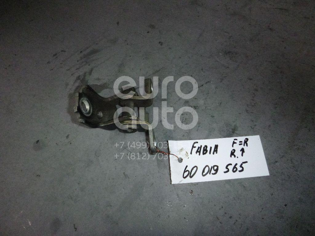 Петля двери для Skoda Fabia 2007-2015;Roomster 2006-2015 - Фото №1