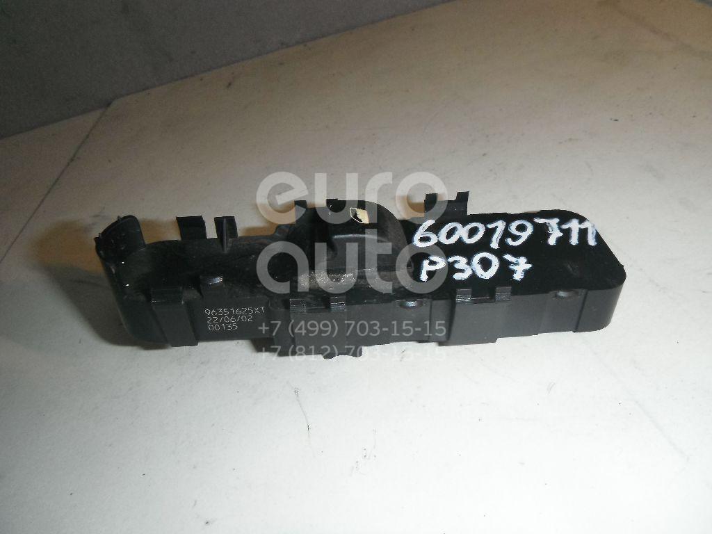Кнопка стеклоподъемника для Peugeot 307 2001-2007 - Фото №1