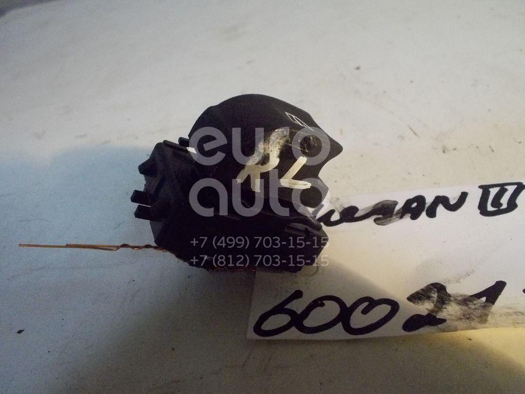 Кнопка стеклоподъемника для Renault Megane III 2009-2016;Laguna III 2008-2015;Fluence 2010>;Scenic III 2009-2015;Latitude 2010-2015 - Фото №1