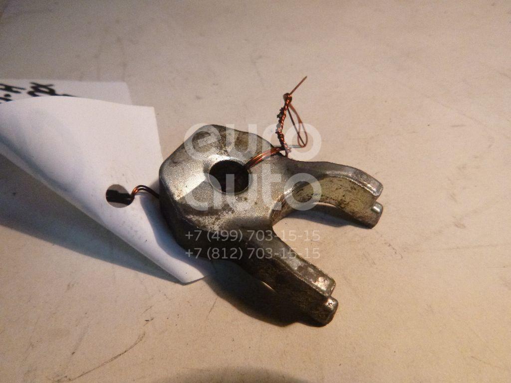 Кронштейн форсунки для Mazda CX 7 2007-2012;Mazda 6 (GG) 2002-2007;Mazda 3 (BK) 2002-2009;Mazda 3 (BL) 2009-2013;Mazda 5 (CW) 2010-2016 - Фото №1