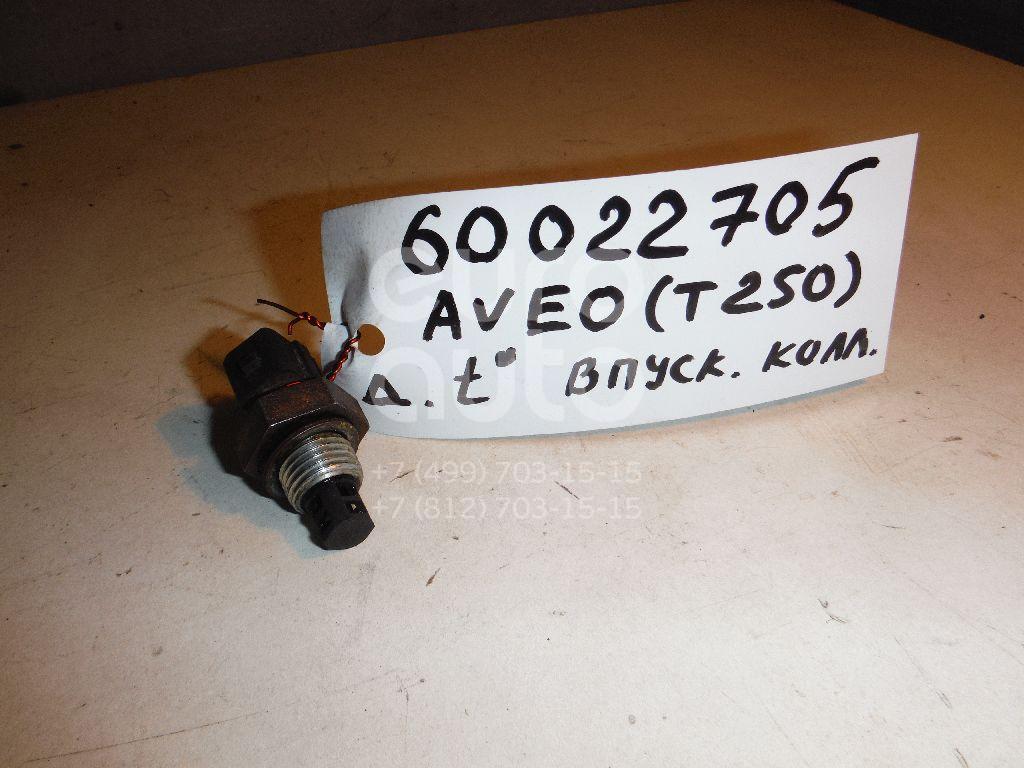 Датчик температуры воздуха для Chevrolet,Daewoo Aveo (T250) 2005-2011;Matiz (M100/M150) 1998-2015;Aveo (T200) 2003-2008;Spark 2005-2010 - Фото №1