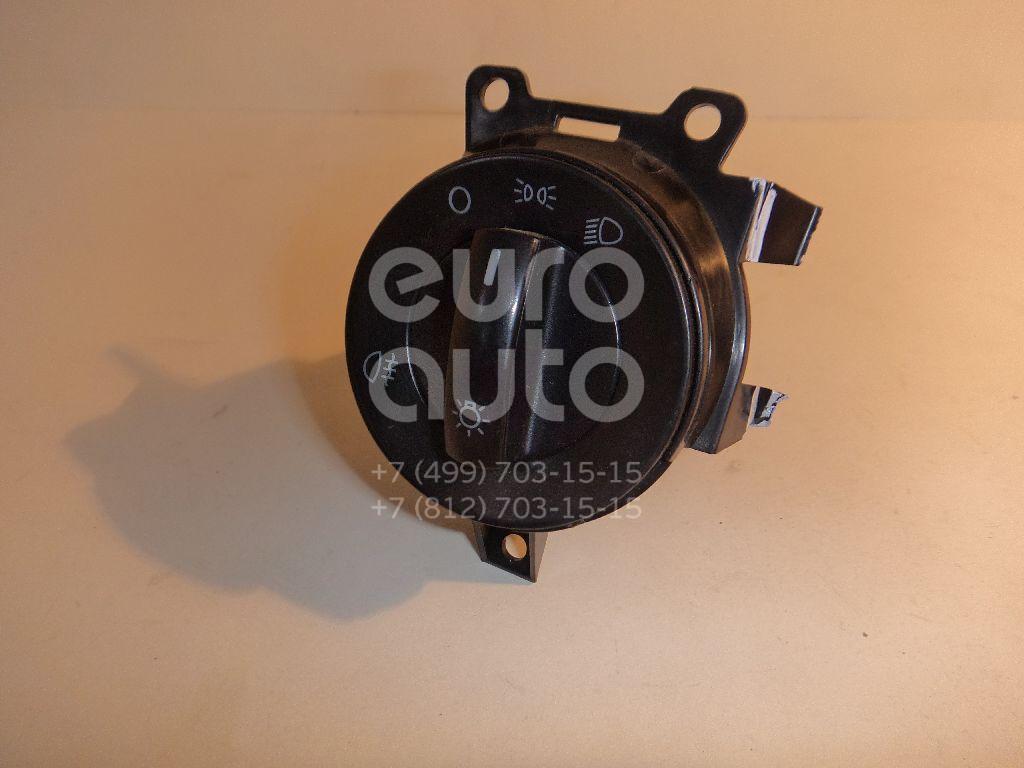 Переключатель света фар для VW Polo 2001-2009;New Beetle 1998-2010;Sharan 2000-2004;Caddy III 2004-2015;Transporter T5 2003-2015;Polo (HB) 2009>;Amarok 2010>;Polo (Sed RUS) 2011> - Фото №1