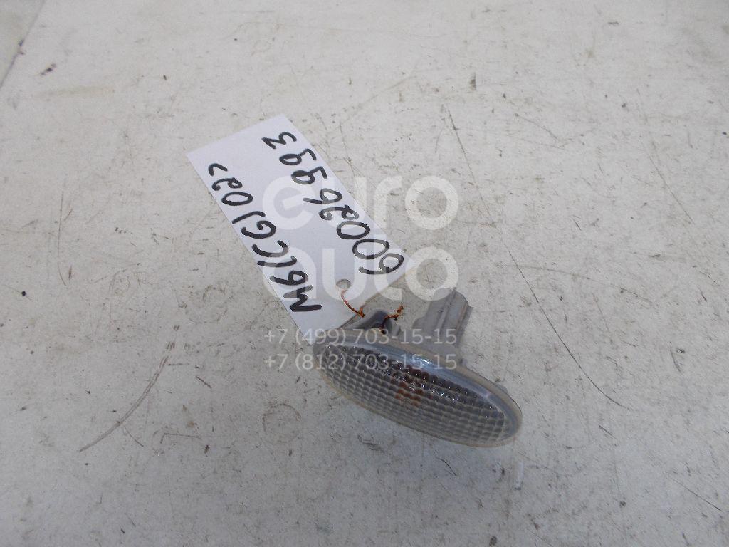 Повторитель на крыло белый для Mazda Mazda 6 (GG) 2002-2007;Mazda 5 (CR) 2005-2010;MPV II (LW) 1999-2006;Mazda 3 (BK) 2002-2009;Mazda 2 (DE) 2007-2014;Mazda 3 (BL) 2009-2013 - Фото №1