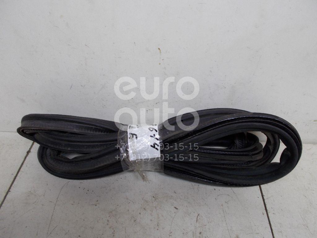 Уплотнитель двери для VW Golf VI 2009-2013 - Фото №1