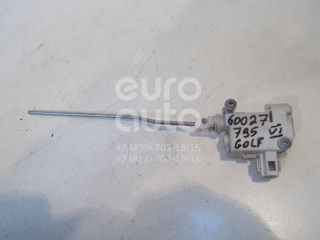 Активатор замка крышки бензобака для VW Golf VI 2009-2013 - Фото №1