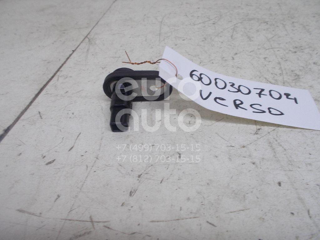 Выключатель концевой для Toyota,Lexus Verso 2009>;Land Cruiser (100) 1998-2007;Avensis II 2003-2008;Avensis Verso (M20) 2001-2009;LX 470 1998-2007;4 Runner/Hilux Surf 1995-2002;Camry V40 2006-2011;RX 300/330/350/400h 2003-2009;RAV 4 2000-2005 - Фото №1