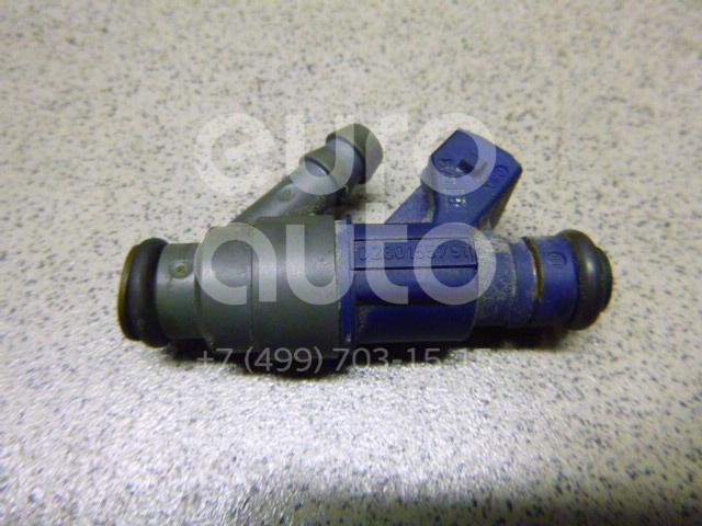 Форсунка инжекторная электрическая для VW,Skoda,Seat New Beetle 1998-2010;Octavia (A4 1U-) 2000-2011;Octavia 1997-2000;Golf IV/Bora 1997-2005;Alhambra 1996-2001;Sharan 2000-2006;Golf V 2003-2009;Octavia (A5 1Z-) 2004-2013 - Фото №1