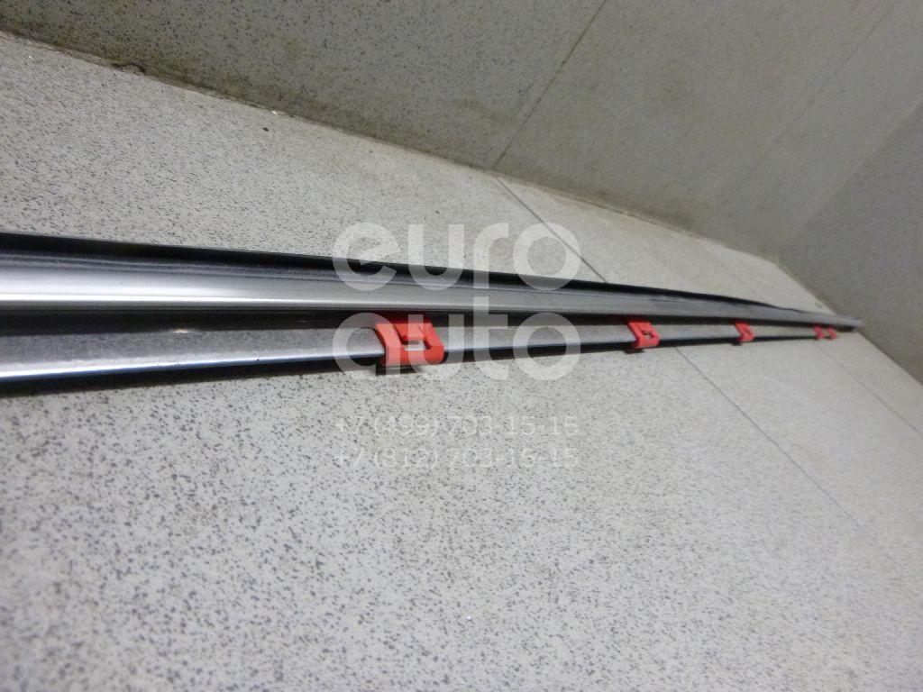 Накладка стекла переднего правого для Lexus IS 250/350 2005-2013 - Фото №1