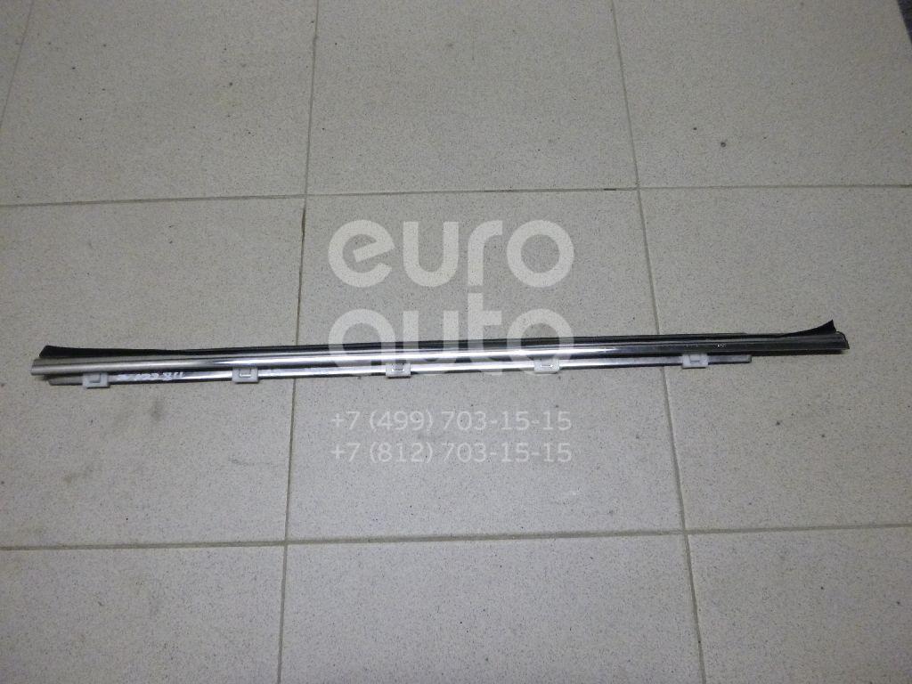 Накладка стекла заднего правого для Lexus IS 250/350 2005-2013 - Фото №1