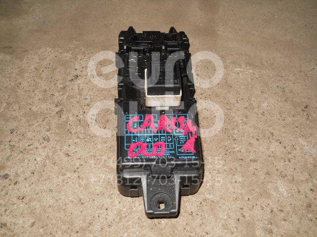Блок предохранителей для Mitsubishi Carisma (DA) 1995-2000 - Фото №1