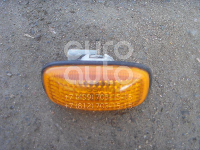 Повторитель на крыло желтый для Nissan Maxima (A33) 2000-2005 - Фото №1