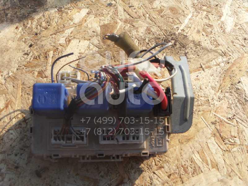 Блок предохранителей для Nissan X-Trail (T30) 2001-2006 - Фото №1