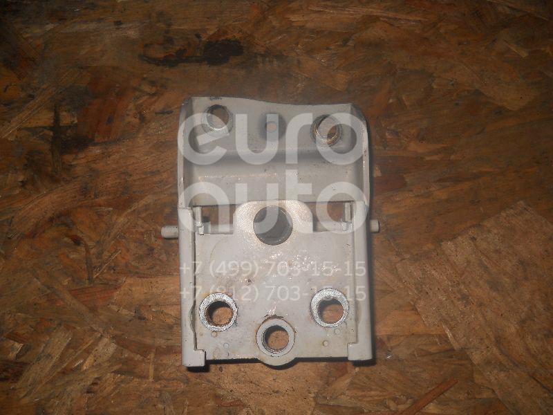Петля двери багажника для Chrysler Voyager/Caravan 1996-2001;Voyager/Caravan (RG/RS) 2000-2008 - Фото №1