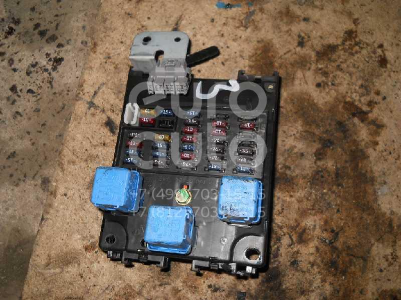 Блок предохранителей для Nissan Primera P11E 1996-2002 - Фото №1