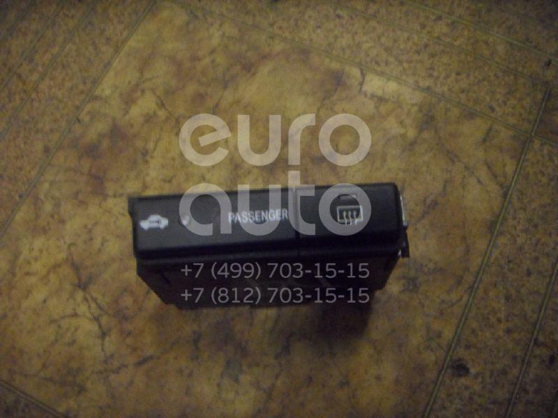 Кнопка обогрева заднего стекла для Toyota Avensis II 2003-2008 - Фото №1
