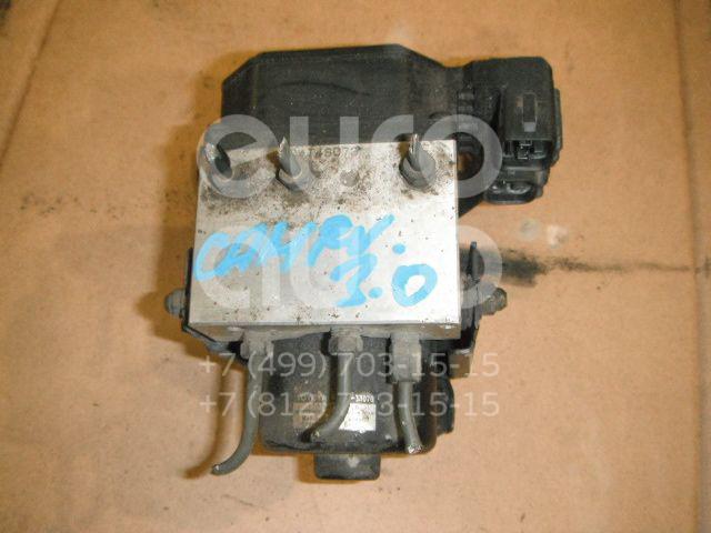 Блок ABS (насос) для Toyota Camry V20 1996-2001 - Фото №1