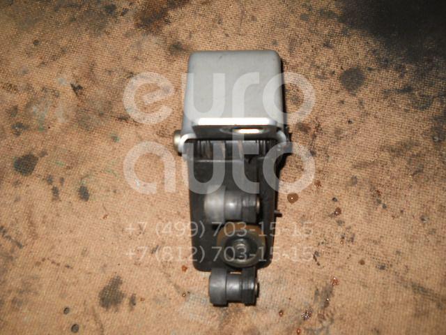 Кронштейн крепления двери для Renault Kangoo 1997-2003 - Фото №1