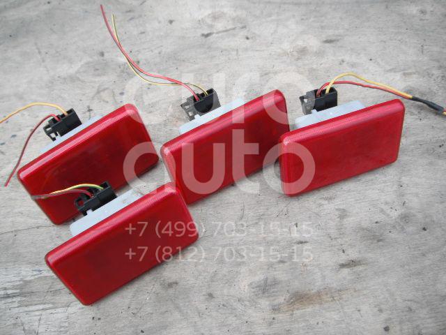 Плафон салонный для Mitsubishi Pajero/Montero III (V6, V7) 2000-2006;Pajero/Montero II (V1, V2, V3, V4) 1991-1996;Sigma 1991-1996 - Фото №1
