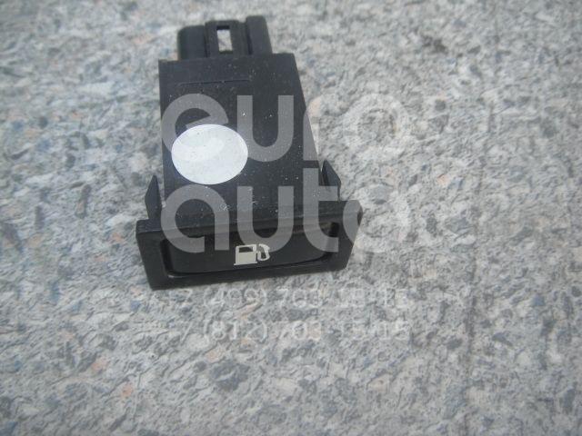 Кнопка открывания лючка бензобака для Toyota Avensis II 2003-2008 - Фото №1