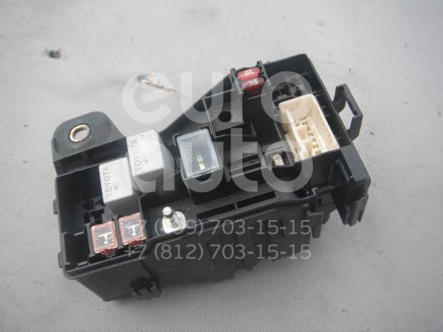 Блок реле для Toyota Avensis II 2003-2008 - Фото №1