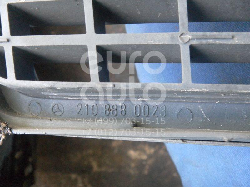 Решетка радиатора для Mercedes Benz W210 E-Klasse 1995-2000 - Фото №1