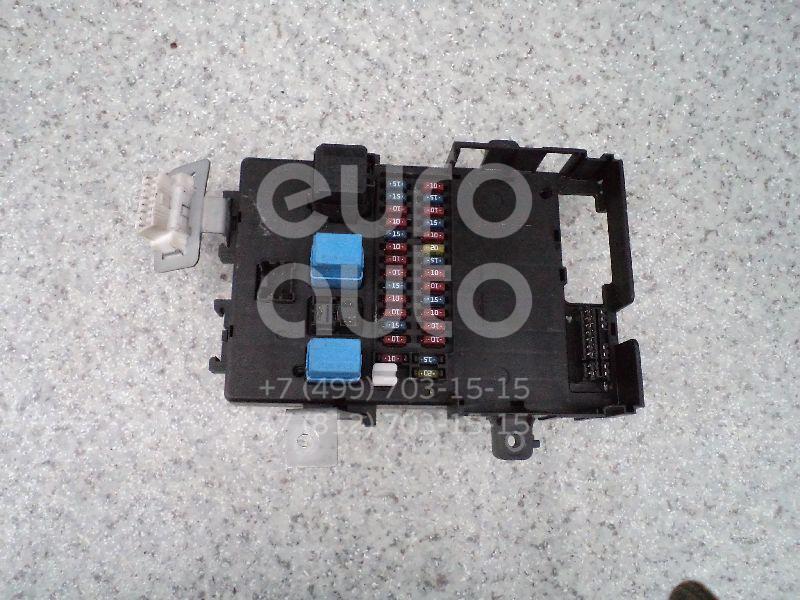 Блок предохранителей для Nissan Primera P11E 1996-2002 - Фото №1
