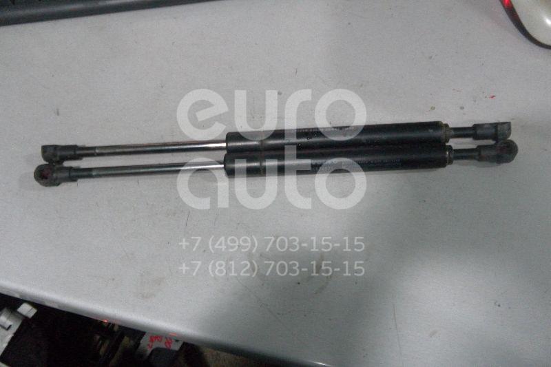 Амортизатор крышки багажника для Volvo S40 2004-2012 - Фото №1