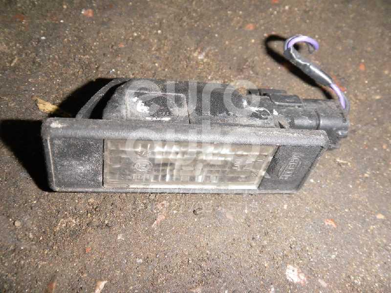 Фонарь подсветки номера для Nissan Note (E11) 2006-2013;Micra (K11E) 1992-2002;Pathfinder (R51) 2005-2014;Primera P12E 2002-2007;NV200 (M20) 2009> - Фото №1