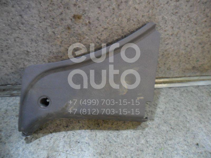 Обшивка стойки для Nissan Terrano II (R20) 1993-2006 - Фото №1