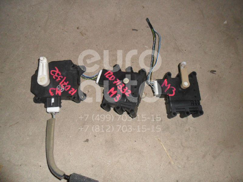 Моторчик заслонки отопителя для Mazda Mazda 3 (BK) 2002-2009 - Фото №1