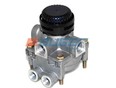 Ускорительный клапан MB Actros/Axor/Atego DAF 95XF CF75/85 TRUCK ACTROS MP2 2002-2008 Ускорительный клапан MB Actros/Axor/Atego DAF 95XF CF75/85 TRUCK ACTROS MP2 2002-2008