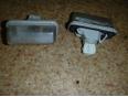 Фонарь подсветки номера для Toyota Avensis II 2003-2008
