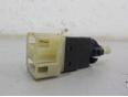 Датчик включения стопсигнала W210 E-Klasse 2000-2002;W124 1984-1993;W202 1993-2000;W124 E-Klasse 1993-1995 Датчик включения стопсигнала W210 E-Klasse 2000-2002;W124 1984-1993;W202 1993-2000;W124 E-Klasse 1993-1995