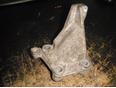 Кронштейн двигателя для Ford Mondeo II 1996-2000;Escort/Orion 1990-1995;Escort/Orion 1995-2001;Mondeo I 1993-1996;Fiesta 1995-2001