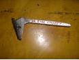 Петля капота правая для Mitsubishi Carisma (DA) 1999-2003;Carisma (DA) 1995-1999;Space Star 1998-2004