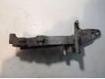 Кронштейн генератора для Volvo V40 2001-2004;XC90 2002-2015;S70 1997-2001;S40 2001-2003;V70 1997-2001;V70 2001-2006;XC70 Cross Country 2000-2006;S80 1998-2006;C70 1997-2002;S60 2000-2009
