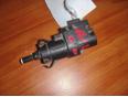 Датчик включения стопсигнала для Ford,Volvo,Mazda Transit/Tourneo Connect 2002-2013;Focus II 2005-2008;V40 2001-2004;Fusion 2002-2012;C-MAX 2003-2010;Mazda 3 (BK) 2002-2009;Fiesta 2001-2008;Mazda 2 (DY) 2003-2006;S40 2004-2012;V50 2004-2012