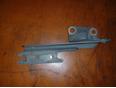 Петля капота правая для Mazda 626 (GE) 1992-1997