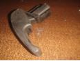 Ручка открывания капота для VW,Audi,Skoda,Seat Golf III/Vento 1991-1997;A3 (8L1) 1996-2003;TT(8N) 1998-2006;Octavia (A4 1U-) 2000-2011;Leon (1M1) 1999-2006;Cordoba 1993-1996;Ibiza II 1993-1996;Toledo II 1999-2006;Octavia 1997-2000