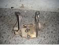 Кронштейн КПП левый для Toyota RAV 4 2000-2005