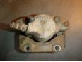 Суппорт передний левый для Renault Sandero 2009-2014;Clio I 1991-1998;Twingo 1993-2007;R21 1986-1994;Logan 2005-2014;R19 1992-2002;Clio II/Symbol 1998-2008