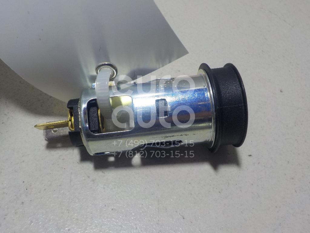Гнездо прикуривателя для BMW 3-серия F30/F31/F80 2011>;3-серия E46 1998-2005;X5 E53 2000-2007;7-серия E65/E66 2001-2008;X3 E83 2004-2010;1-серия E87/E81 2004-2011;3-серия E90/E91 2005-2012;5-серия E60/E61 2003-2009 - Фото №1